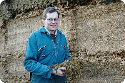 Grass silage, wholecrop wheat and triticale and peas are ensiled in the same clamp.